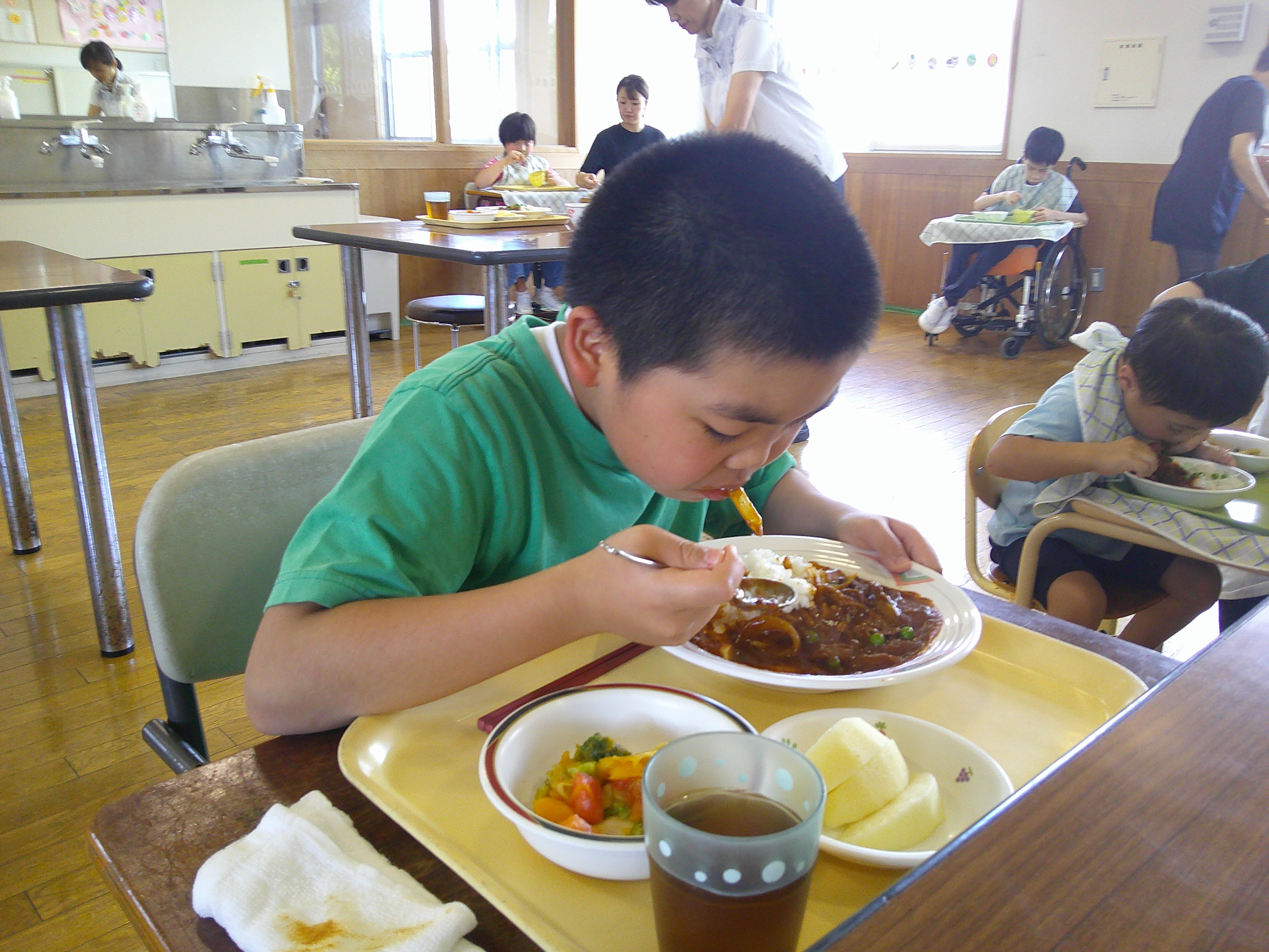 学園生活　食事3
